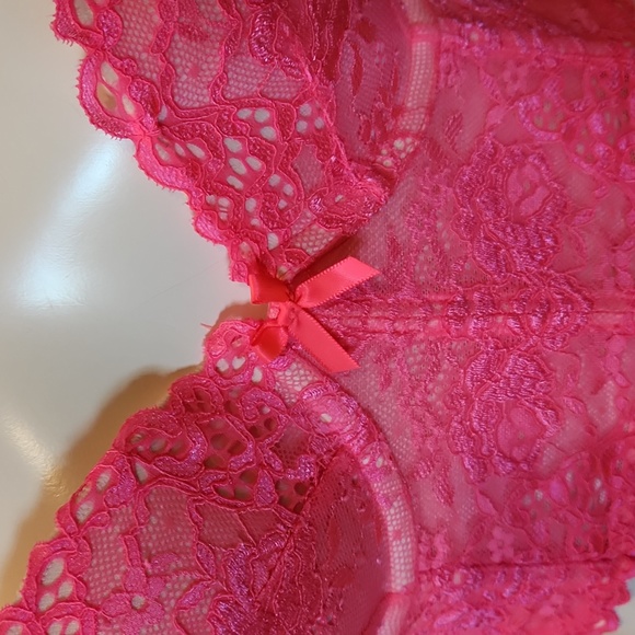 Victorias Secret Hot Pink Lace Bustier Bra (0671) - Picture 2 of 5